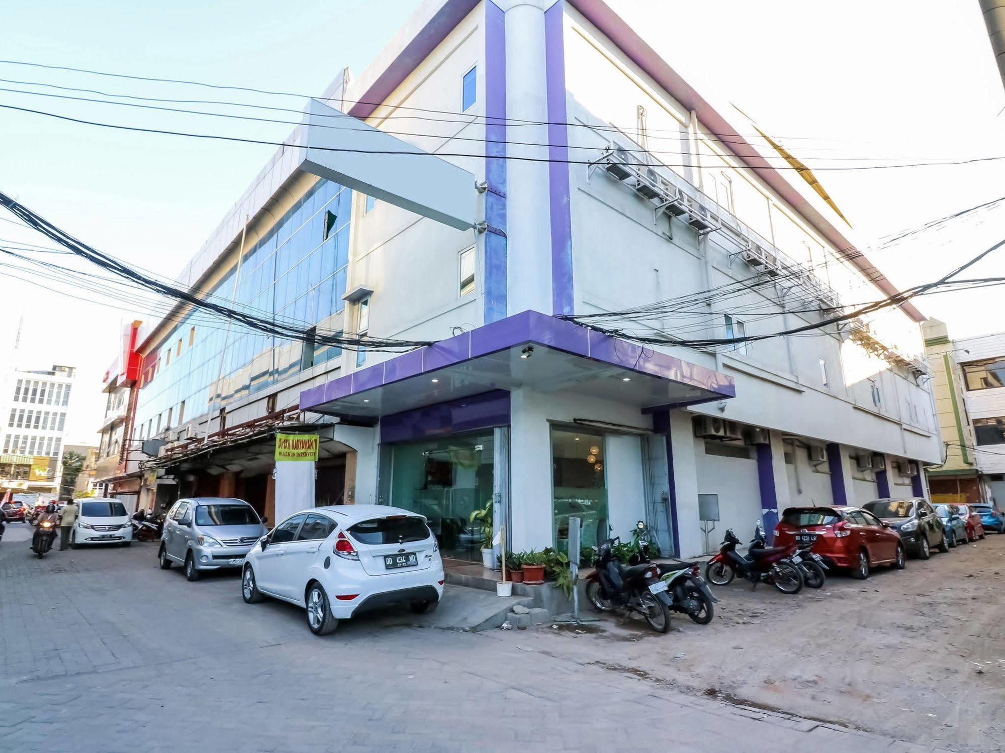 Nida Rooms Makassar Ahmad Yani Bagian luar foto